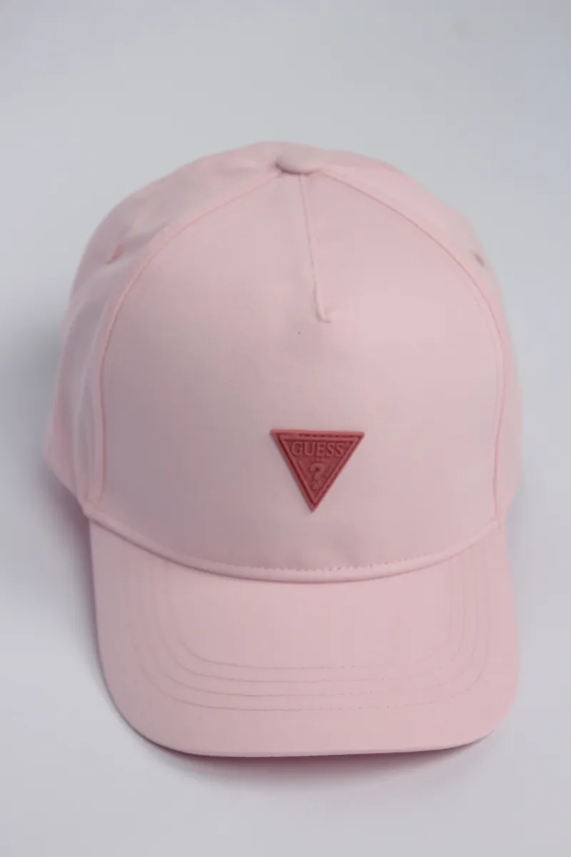 Бейсболка GUESS